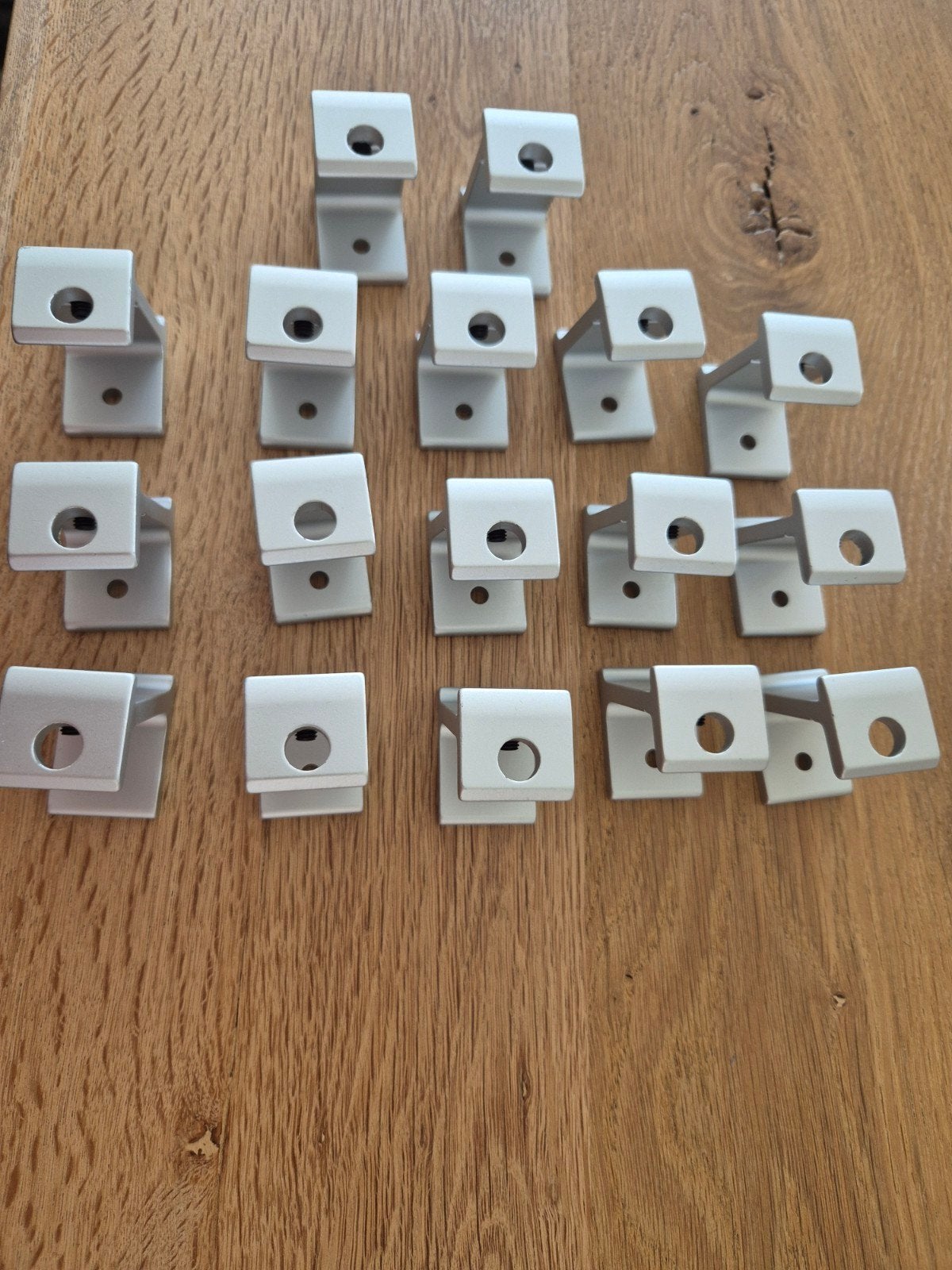 HERMETA LEUNINGHOUDER ENKEL VOOR WANDPROFIEL 17 stuks, Ophalen of Verzenden, Zo goed als nieuw