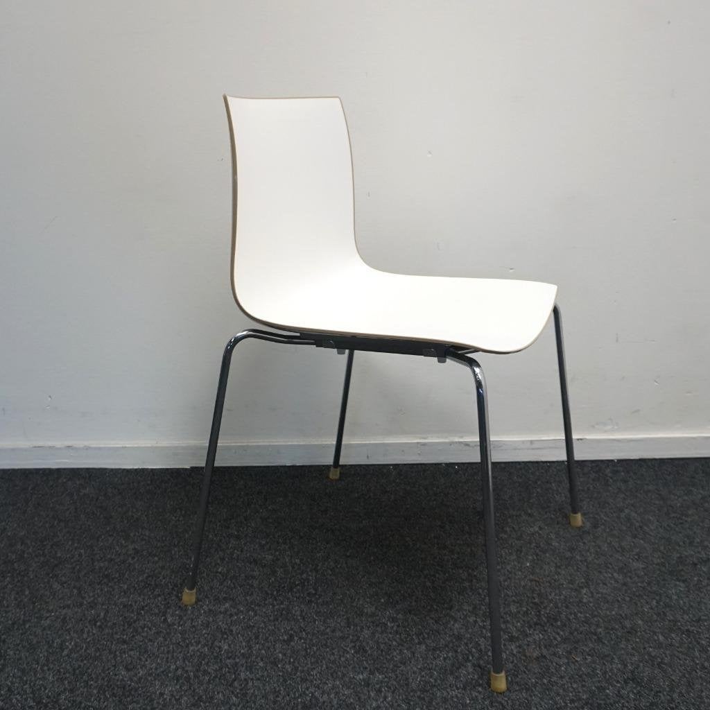 Arper Catifa 46 Design Stoelen | Wit / Bruin | Kunststof, Huis en Inrichting, Stoelen, Overige kleuren, -, -, Ophalen of Verzenden