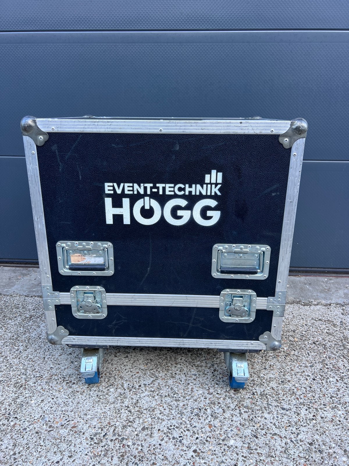 Flightcase met wielen voor rcf TT22a mk2, Muziek en Instrumenten, Ophalen, Gebruikt, Speaker of Versterker, Flightcase
