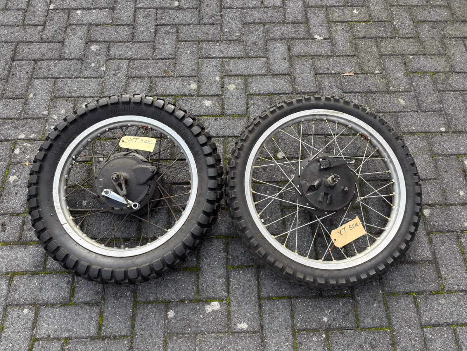 Wielen Yamaha XT 500, Ophalen