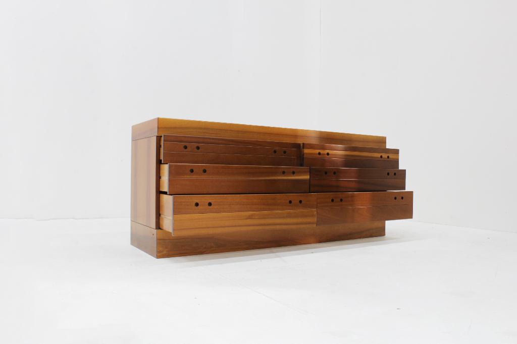 Vintage Italiaans Mid Century sideboard, Huis en Inrichting, Kasten | Dressoirs, Gebruikt, 150 tot 200 cm, Teakhout, Ophalen of Verzenden