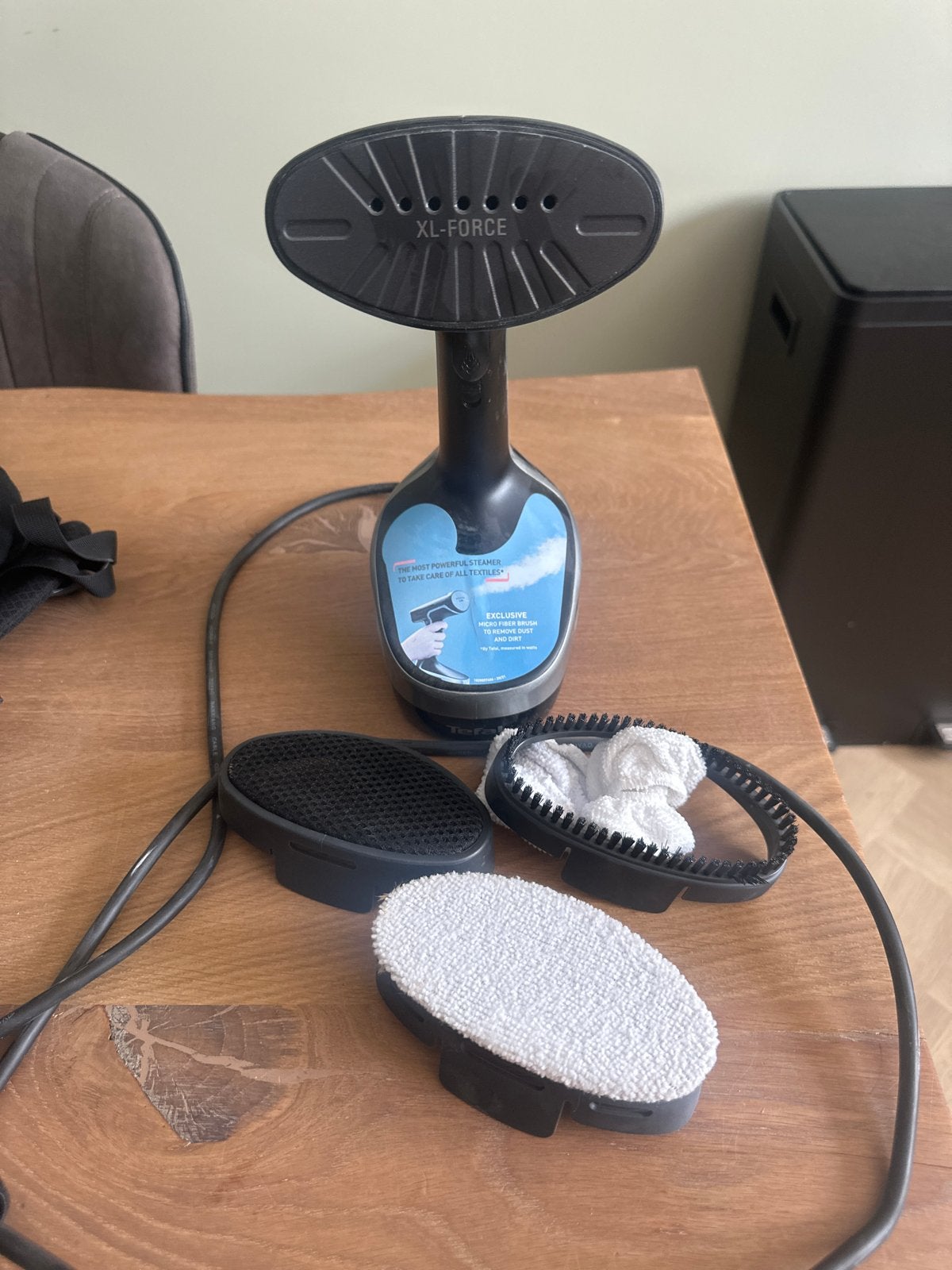 Tefal Access Steam Force Kledingstomer, Witgoed en Apparatuur, Stoomapparaten, Ophalen, Zo goed als nieuw, Kledingstomer