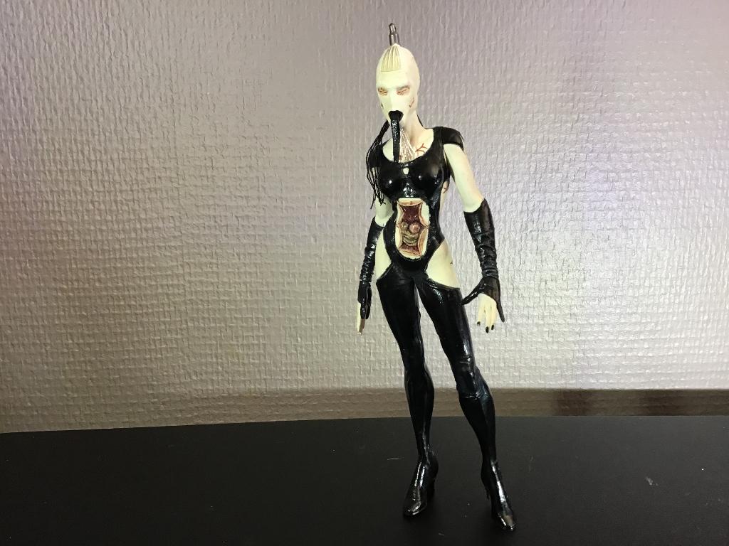 Hellraiser verzendkosten 13€, Ophalen of Verzenden, Zo goed als nieuw, Film, Actiefiguur of Pop