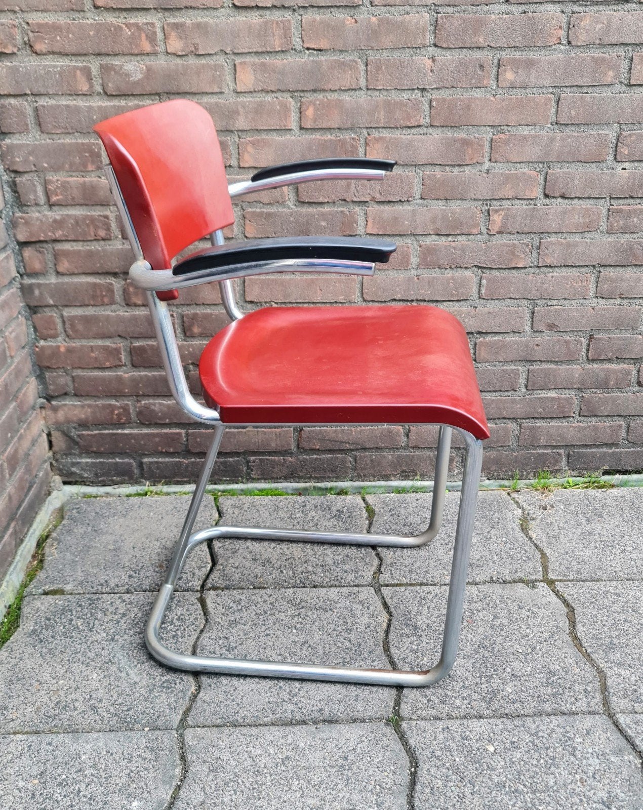 Gispen buisframe stoel model 207 kleur donkerrood uniek, Ophalen