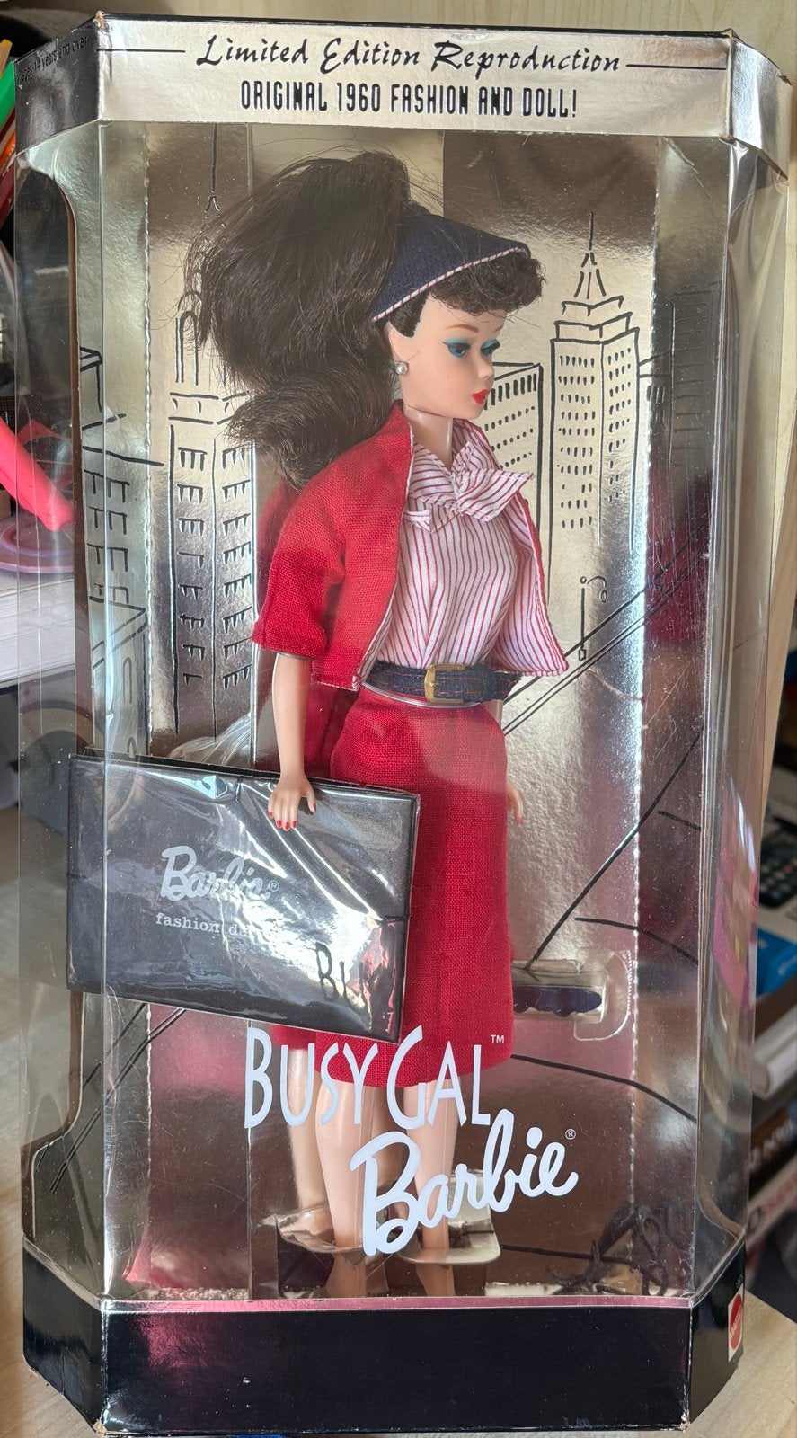 Barbie Busy Gal Limited Edition Repro 1960 NRFB, Verzamelen, Ophalen of Verzenden, Zo goed als nieuw, Fashion Doll
