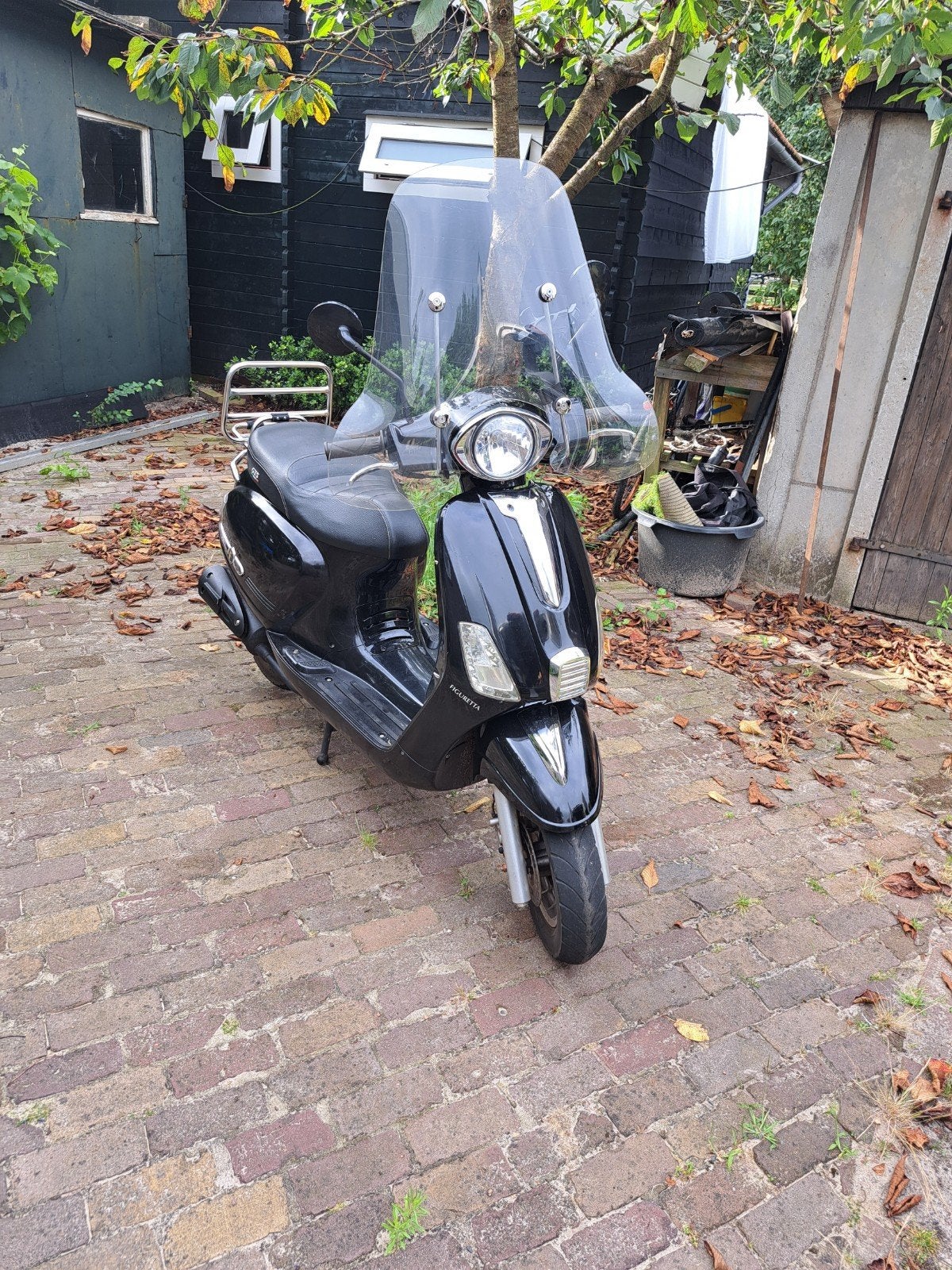 Jnen 50 cc Figuretta Snor-scooter, Fietsen en Brommers, Ophalen, Gebruikt, Benzine, Overige merken
