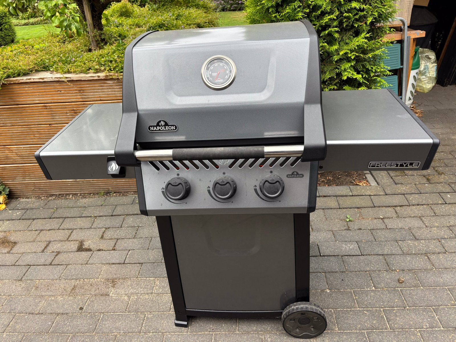 Napoleon Freestyle gasbarbeque, Tuin en Terras, Gasbarbecues, Ophalen, Zo goed als nieuw