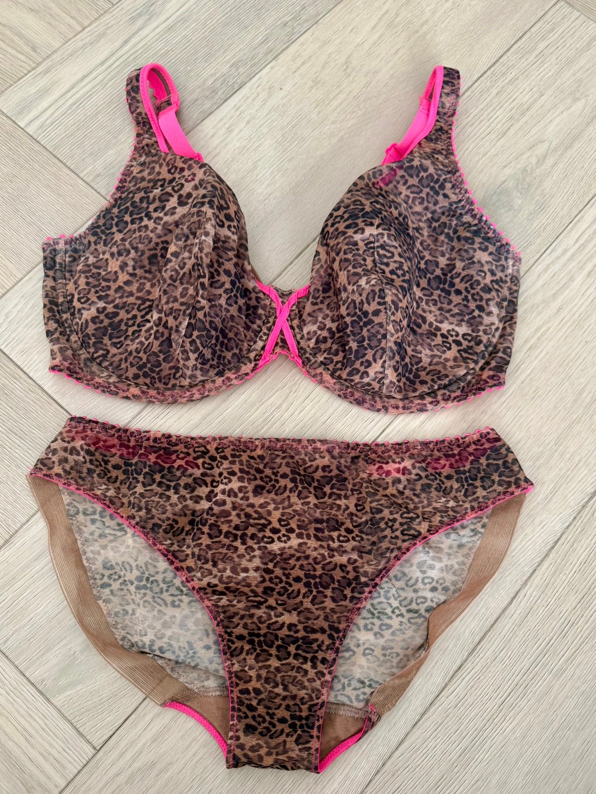 Prima Donna Twist Set 85F/40 Cafe Plume (LEES BESCHRIJVING), Bruin, Verzenden, Setje