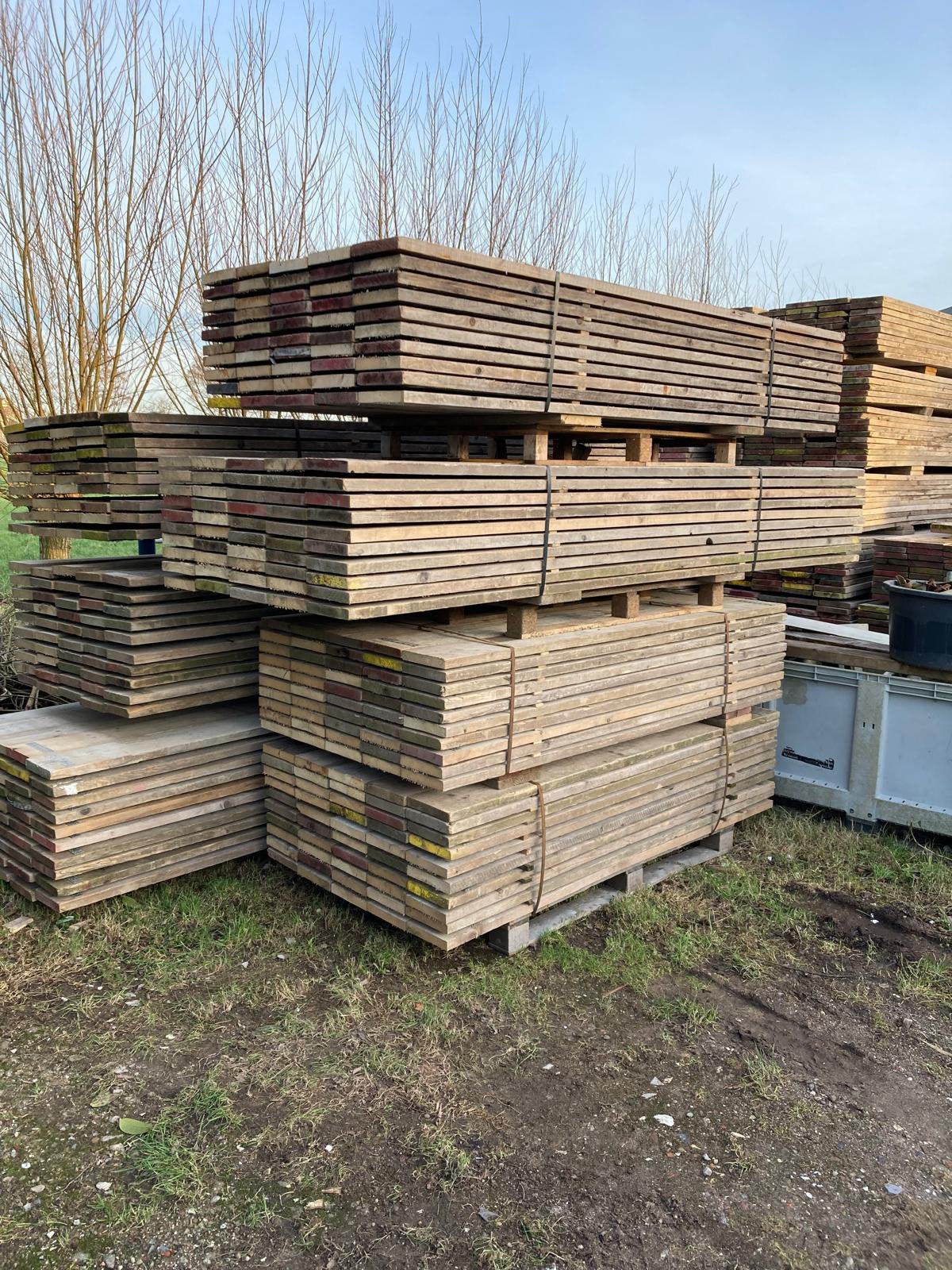 Gebruikt steigerhout lengte 5-4-3-2,5-2 meter, Doe-het-zelf en Verbouw, Ophalen, Gebruikt, 25 tot 50 mm, Plank