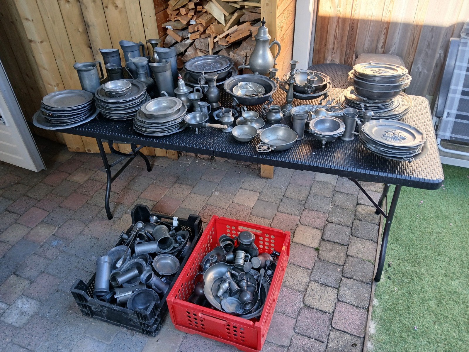 Grote verzameling oude metalen voorwerpen., Ophalen