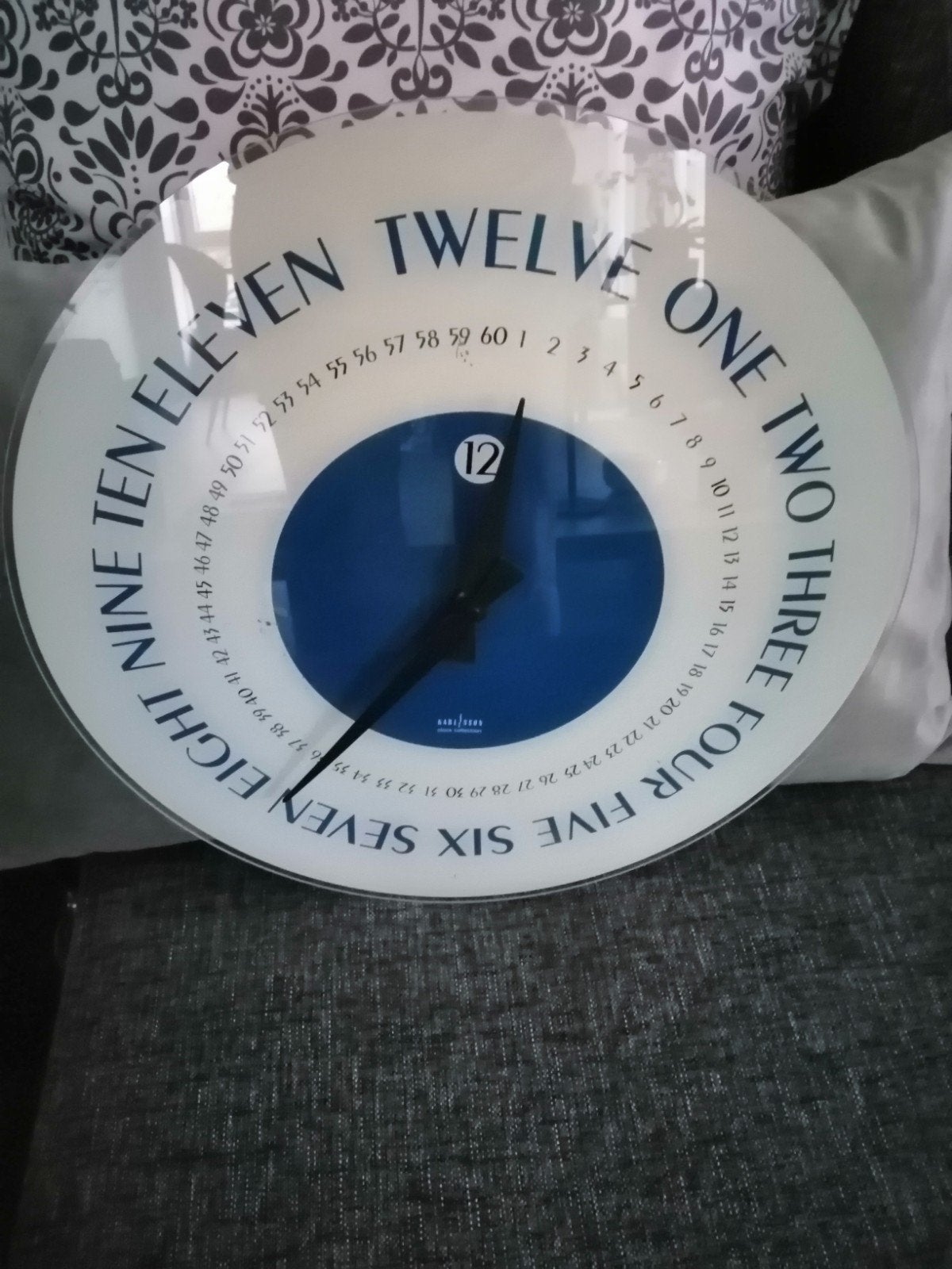 Mooie klok, Ophalen