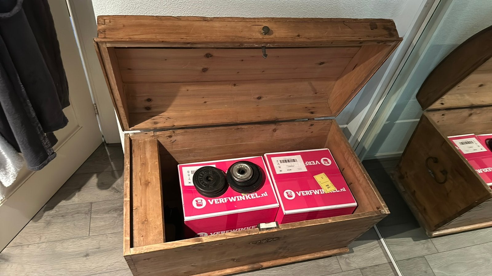 Oude houten schatkist, Ophalen of Verzenden, Zo goed als nieuw