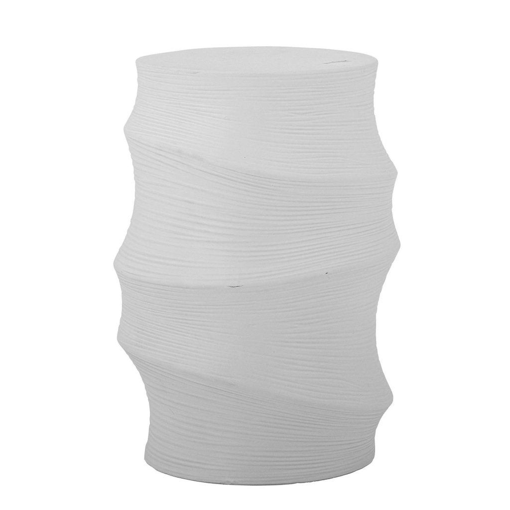 Bloomingville bijzettafel Volise wit aardewerk 50x51cm NIEUW, 45 tot 60 cm, Overige materialen, Minder dan 55 cm, Modern, Japandi, Hotel Chique, Scandinavisch