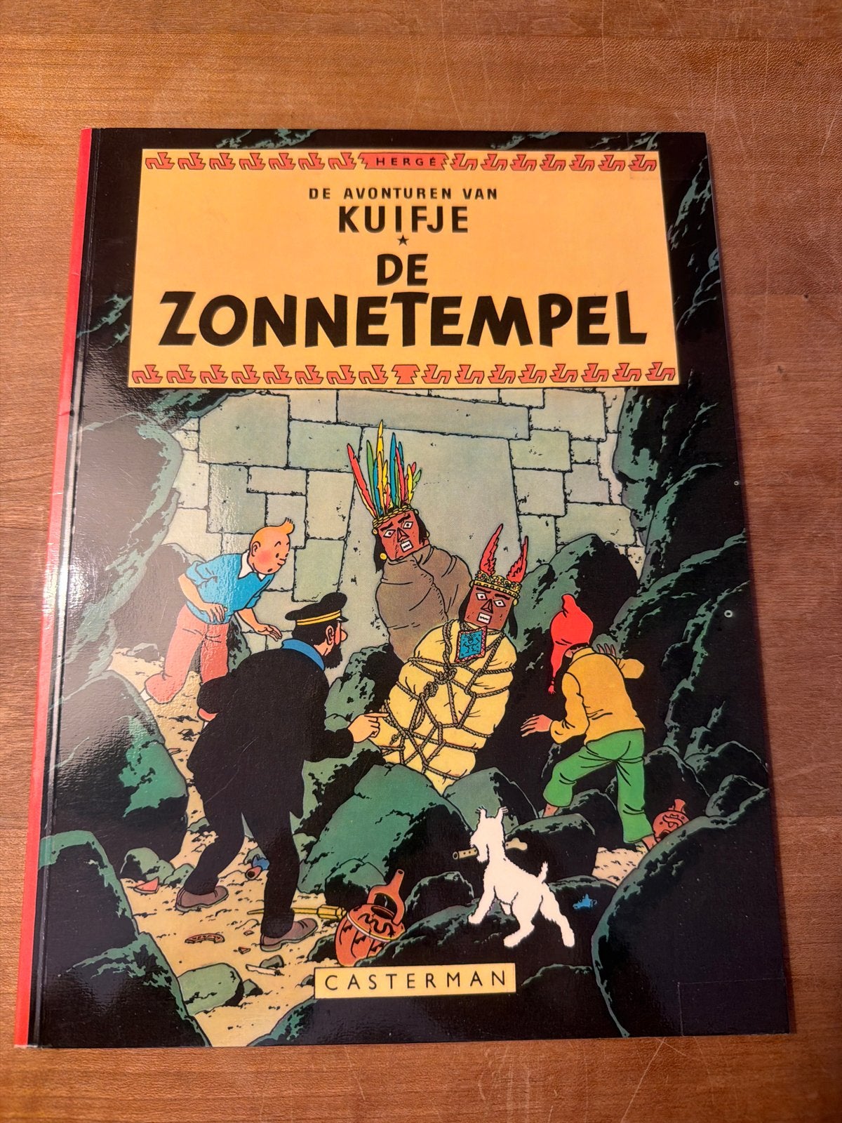 Kuifje: De Zonnetempel - Klassiek stripboek, Eén stripboek, Ophalen of Verzenden, Gelezen