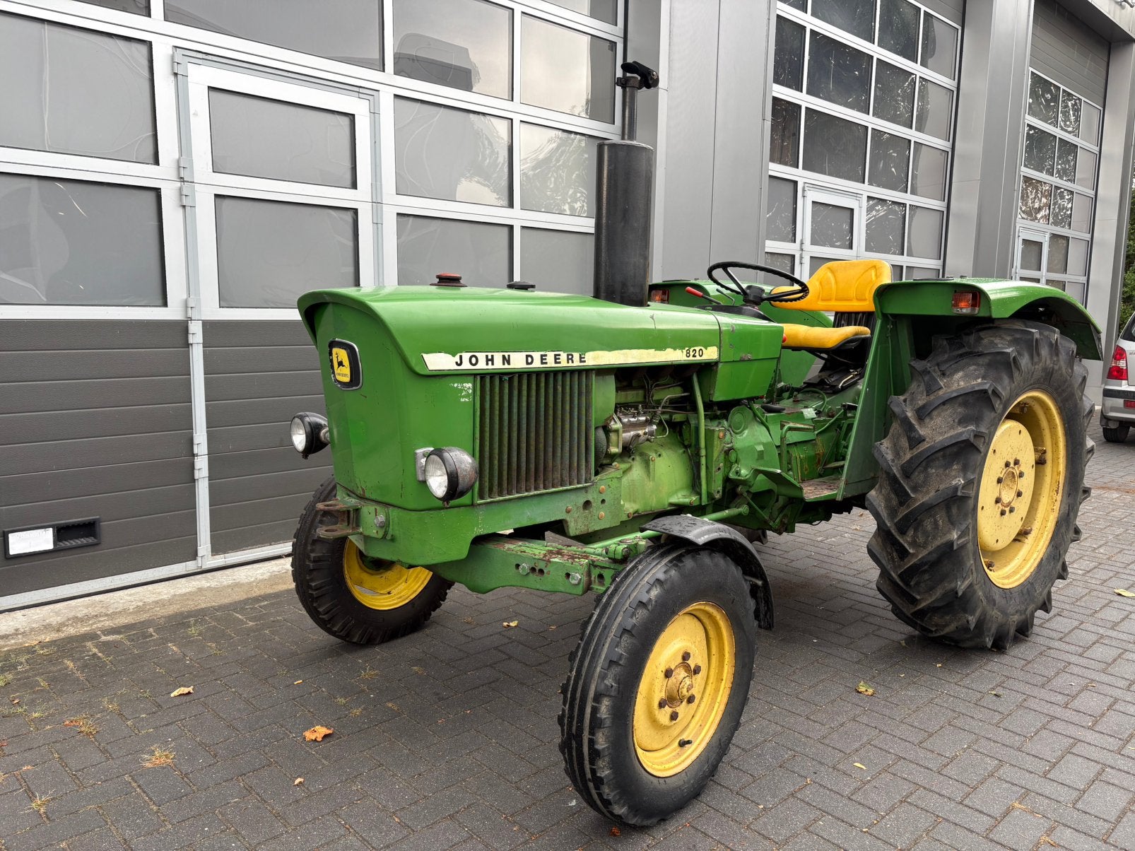 John Deere 820, origineel, hard, eerlijk, marge trekker, Zakelijke goederen, Agrarisch | Tractoren, Ophalen, Gebruikt, Tot 80 Pk