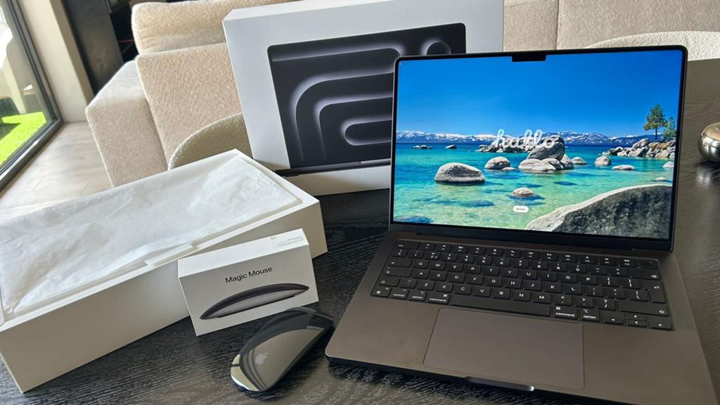 MacBook Pro 14” M4 Pro 24GB-512GB & Apple Magic Mouse Black, MacBook Pro, Overige groottes, Ophalen of Verzenden, Zo goed als nieuw