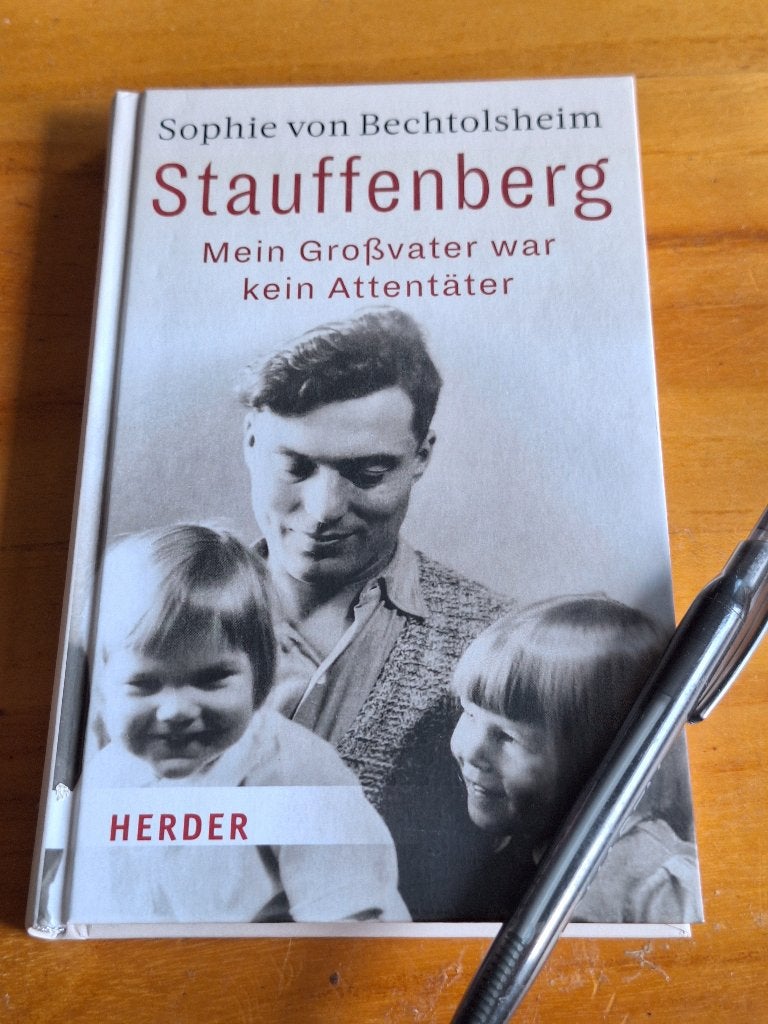 Stauffenberg - mein Großvater war kein Attentäter, Ophalen of Verzenden, Tweede Wereldoorlog, Zo goed als nieuw, Overige onderwerpen