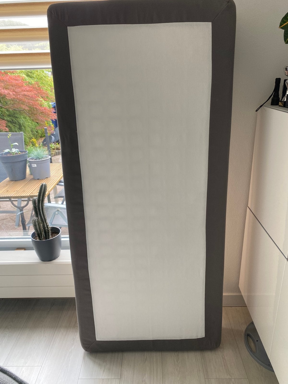 Gratis boxspring Ikea 90x200 cm, Huis en Inrichting, Ophalen, Gebruikt, 90 cm, Eenpersoons