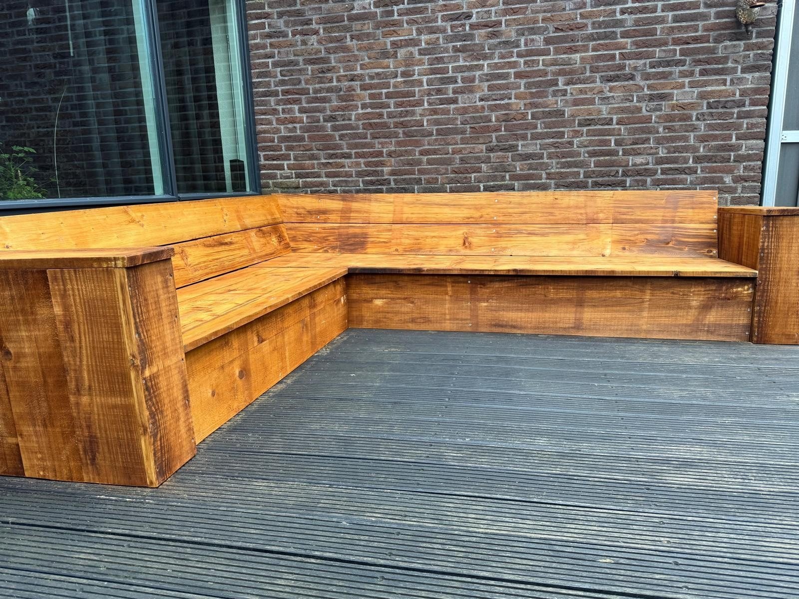 Loungebank van geïmpregneerd stellinghout (250x300 cm), Ophalen, 6 zitplaatsen, Steigerhout, Zo goed als nieuw