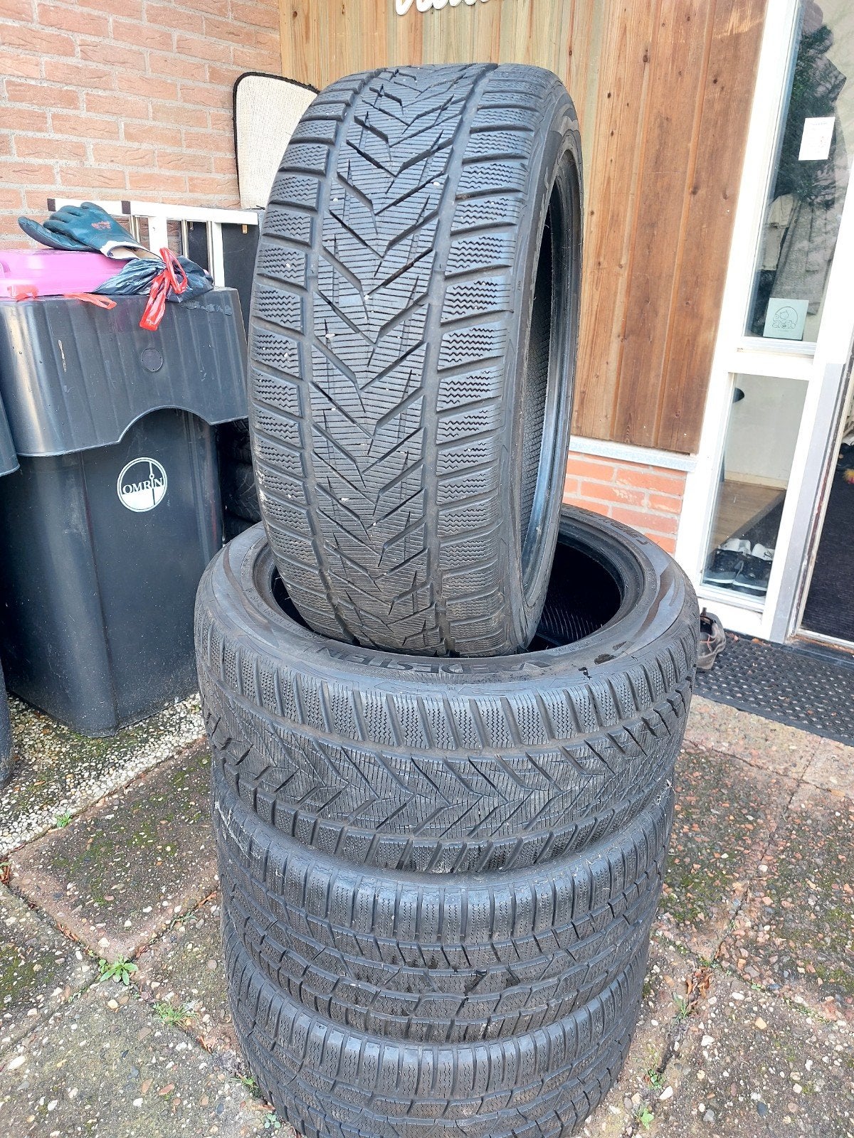 winterbanden 255 40 18 continental vredestein winter banden, 18 inch, 255 mm, Band(en), Winterbanden