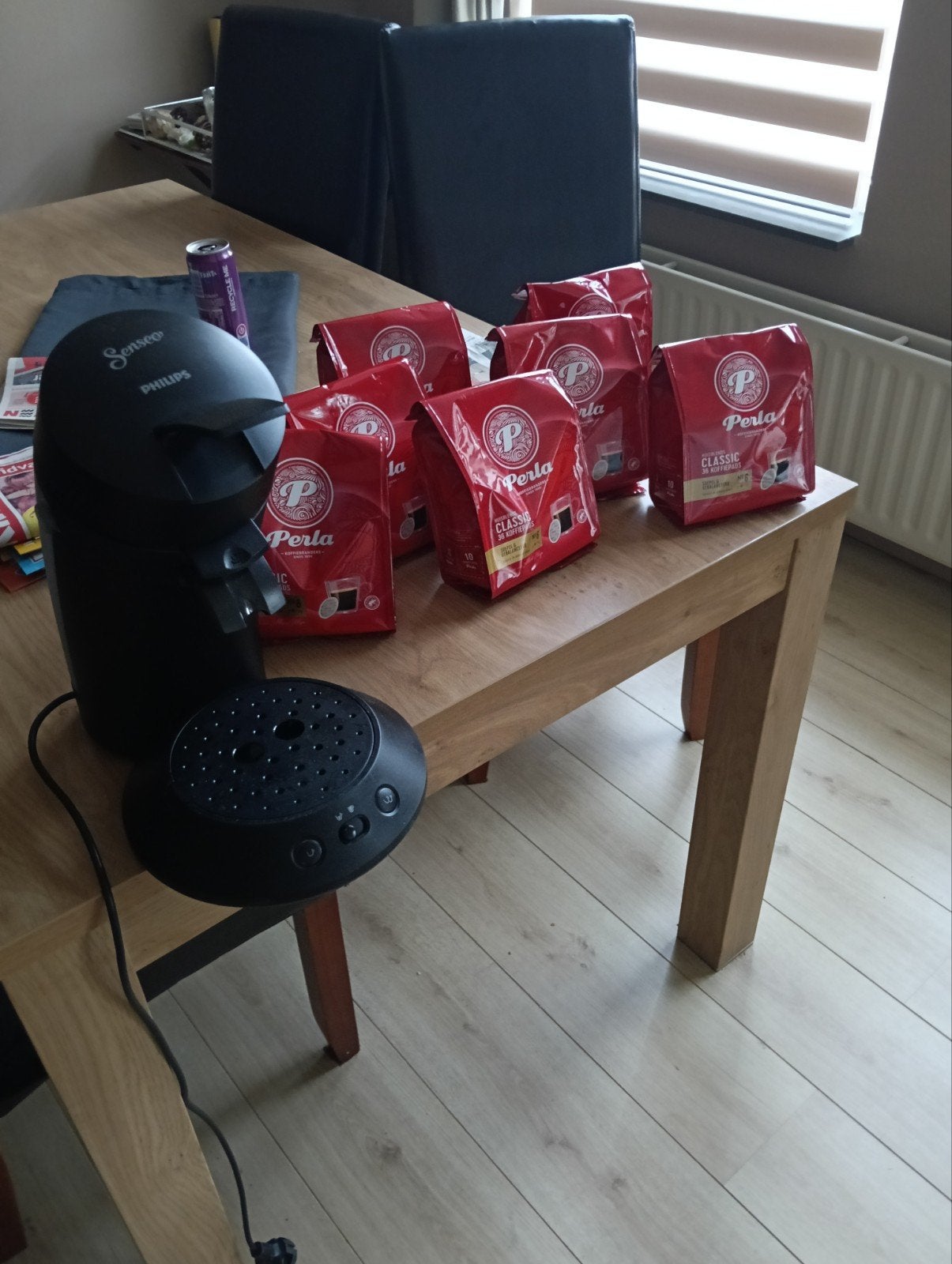Senseo apparaat met 7 zaken koffie pads, Ophalen, Zo goed als nieuw, Koffiemachine