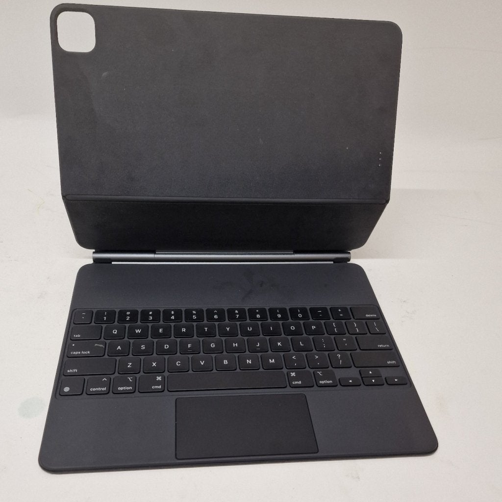 Apple Magic Keyboard iPad Pro 12.9-inch | Nette staat, Apple, Zo goed als nieuw, Support@apple.com, One Apple Park Way
Cupertino, CA 95014
United States