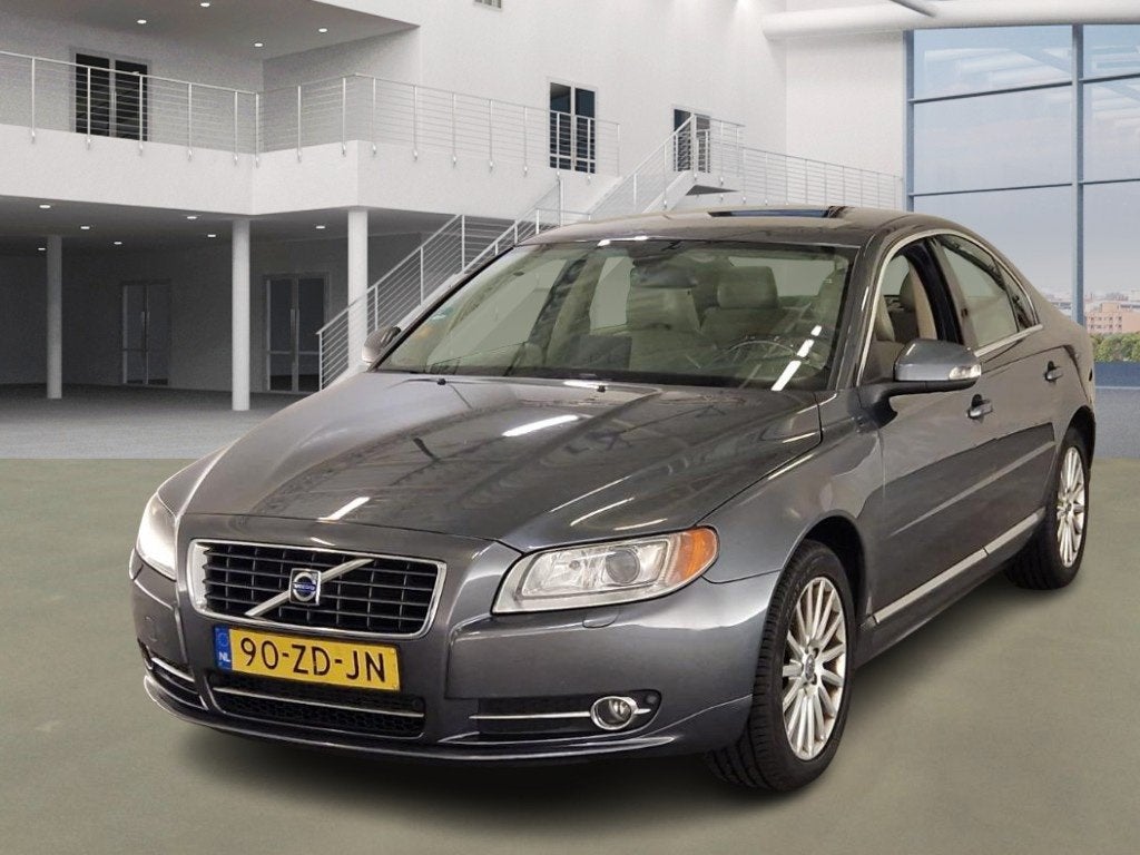 Volvo S80 2.4 D5 Summum/ AUTOMAAT/LEDER/XENON, Gebruikt, Automatische klimaatregeling, 2000 kg, Bedrijf