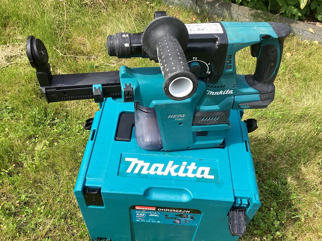 Makita DHR243ZJW boorhamer met stofzuiger, Ophalen, Zo goed als nieuw