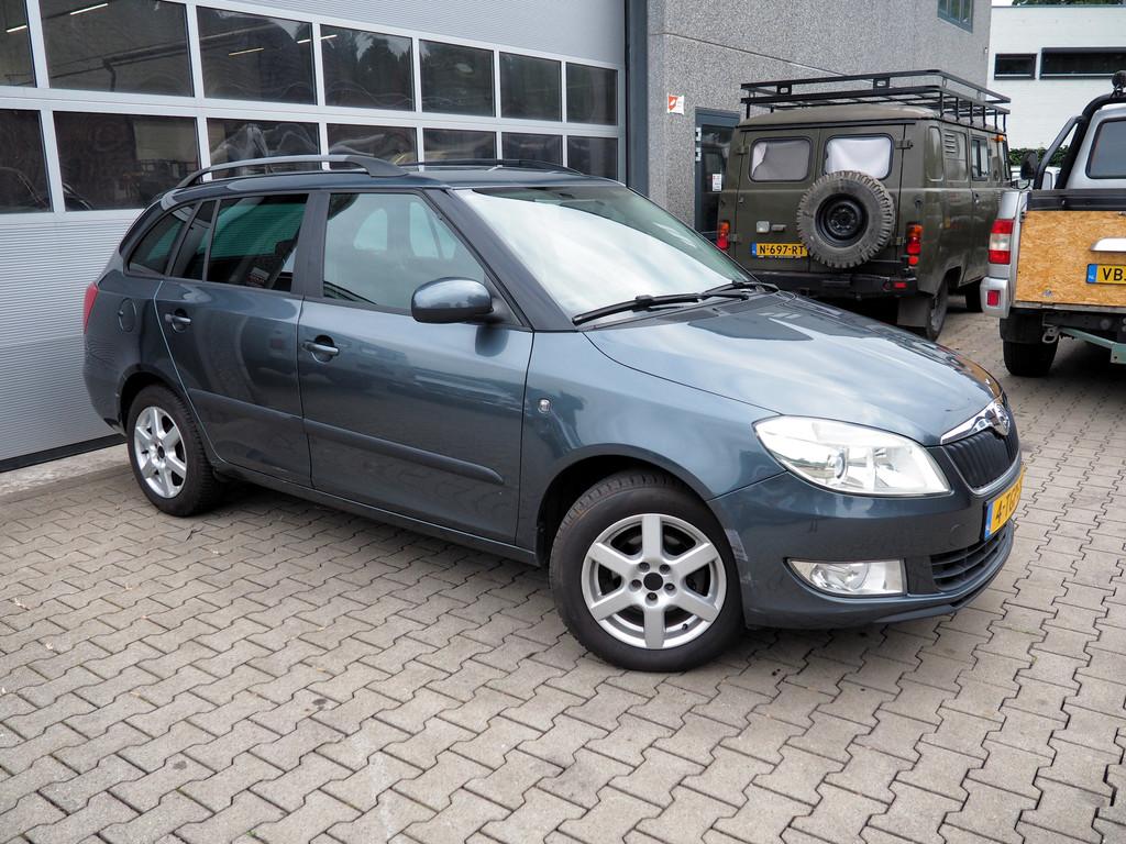 Skoda Fabia Combi 1.2 TSI Sprint AIRCO CRUISE LM VELGEN, Voorwielaandrijving, Euro 5, 450 kg, 4 cilinders