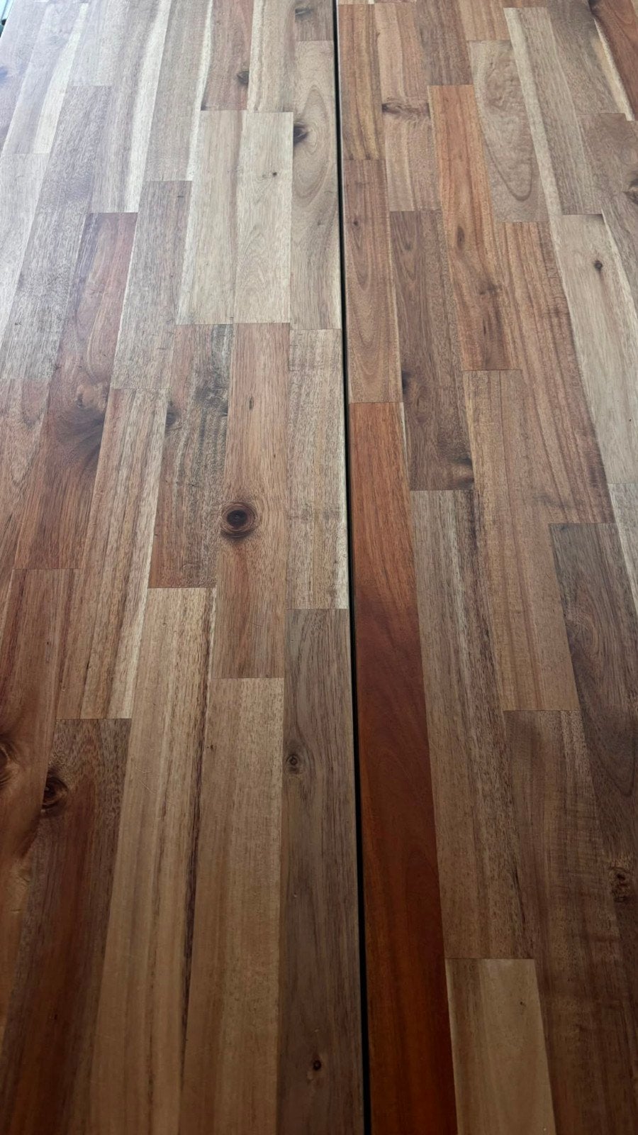 IKEA SKOGSTA Eettafel - Acaciahout en Zwart Onderstel, Gebruikt, Modern, Industrieel, 50 tot 100 cm, 150 tot 200 cm