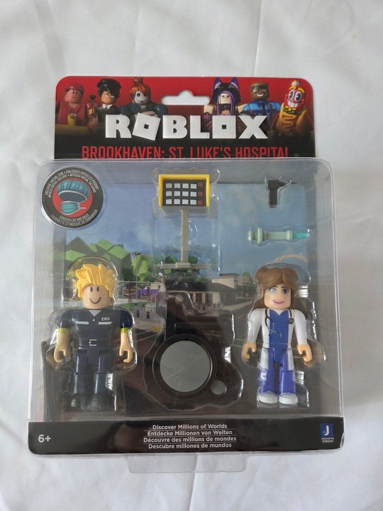 Roblox Brookhaven: St. Luke's Hospital figure, Ophalen of Verzenden, Zo goed als nieuw
