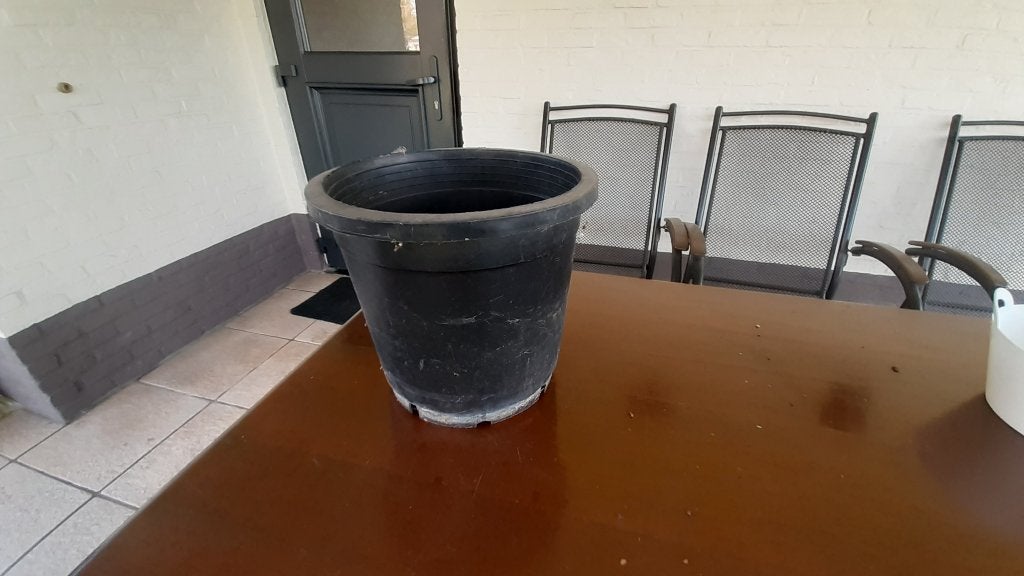 zwarte bloempot, Tuin en Terras, Kunststof, Rond, Ophalen of Verzenden, Zo goed als nieuw
