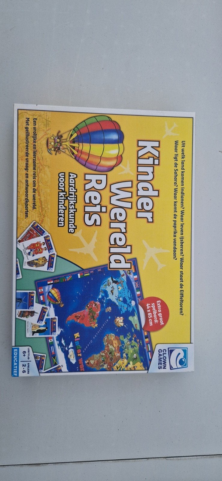Kinder Wereld Reis Bordspel - Zo goed als nieuw, Vijf spelers of meer, Zo goed als nieuw, Reisspel, Ophalen