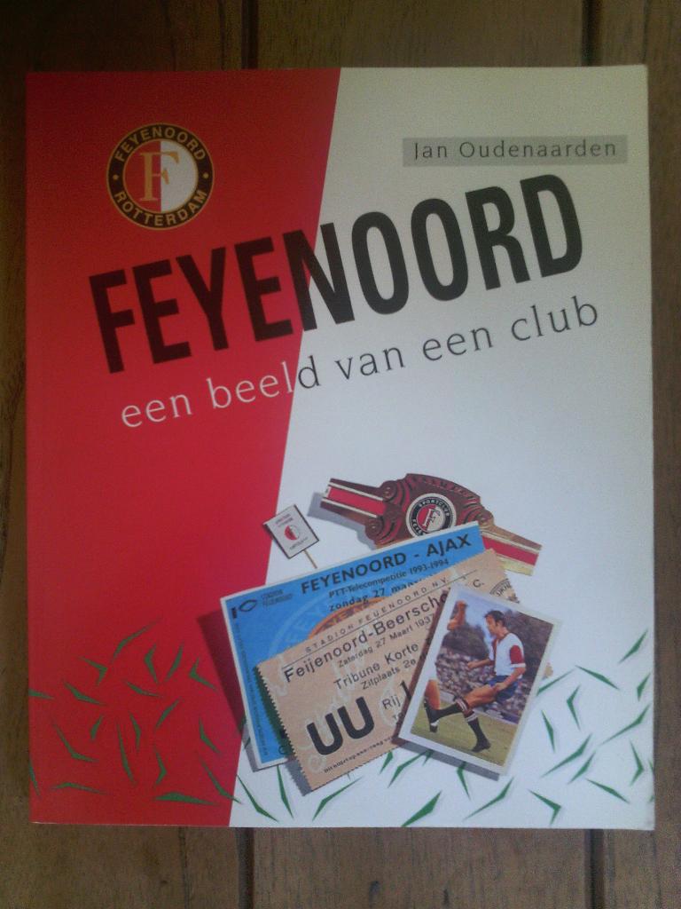 sportboek-Feijenoord - een beeld van een club, Ophalen of Verzenden, Zo goed als nieuw, Balsport