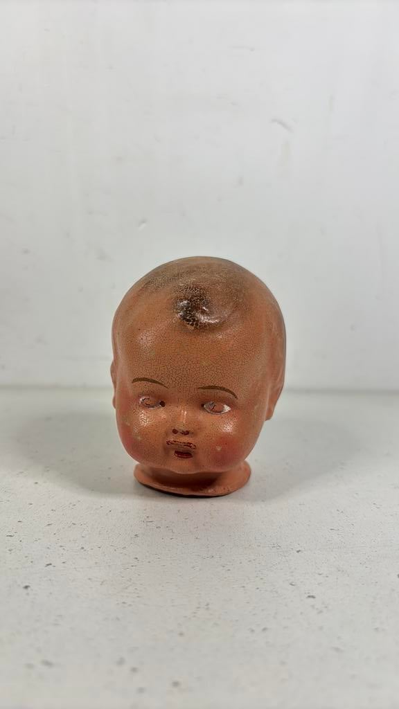 Oud kinder kopje, Antiek en Kunst, Kunst | Beelden en Houtsnijwerken, Ophalen of Verzenden