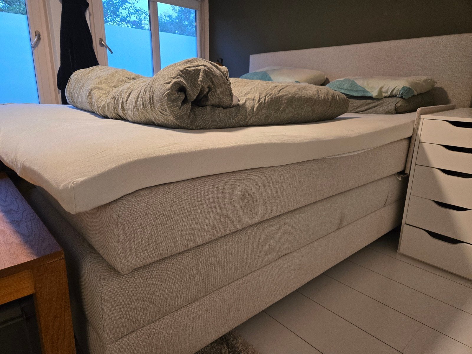 Luxe elektrische boxspring (beige), Ophalen, Tweepersoons, Beige, 160 cm