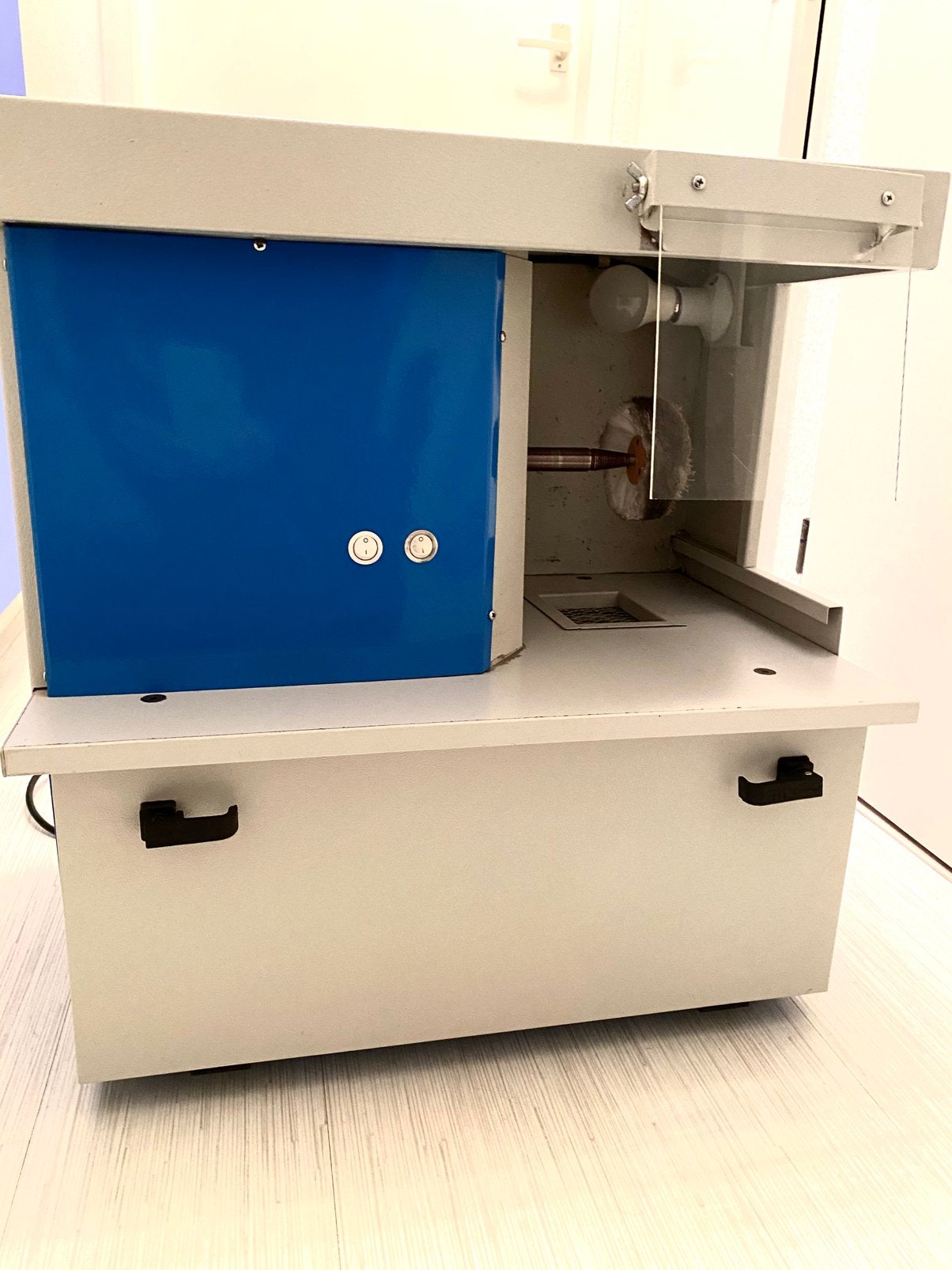 POLIJSTMACHINE voor de goud/zilversmid, met toebehoren!, Ophalen, Gebruikt