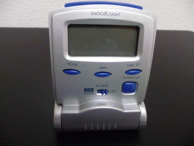 Digitale wekker Rabobank, inclusief batterij, Ophalen of Verzenden, Gebruikt, Digitaal