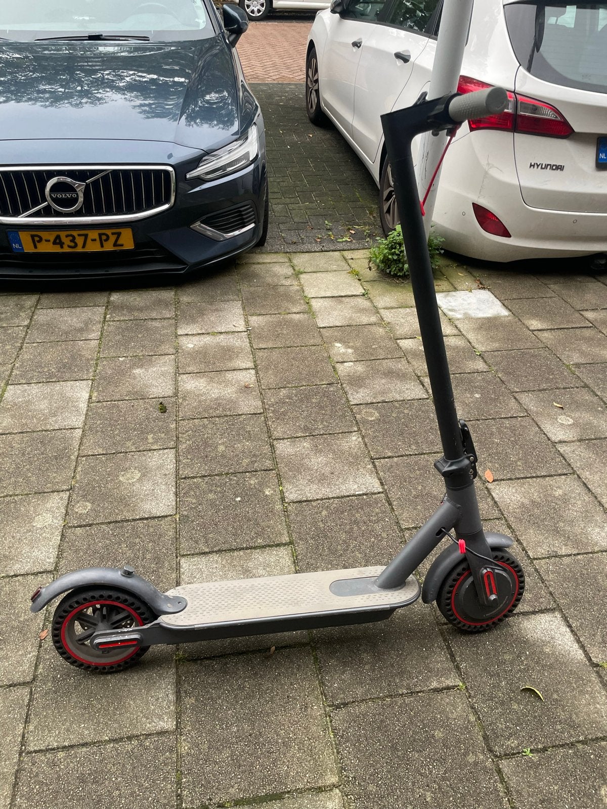 Elektrische step (E-scooter) - Geen lader, Fietsen en Brommers, Ophalen of Verzenden, Gebruikt, Elektrische step (E-scooter)