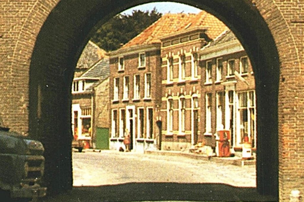 41294 Buren 685 Culemborgsepoort Nette kaart Onbeschreven, Ophalen of Verzenden, 1980 tot heden, Ongelopen, Gelderland