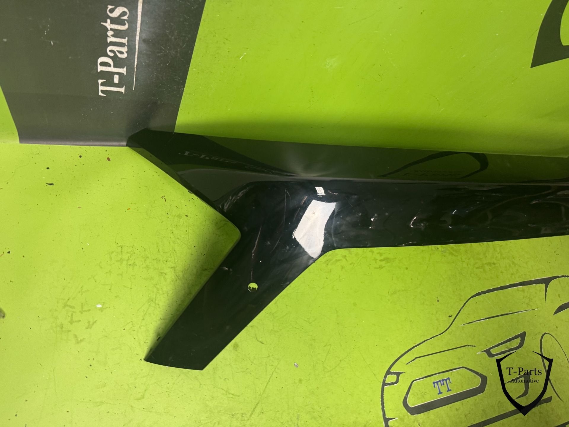 hyundai kona voorbumper bumper 86510BE100AS, Gebruikt, Heolleung-ro 12
06797  Seoul, Ophalen of Verzenden, Info@hyundai.com