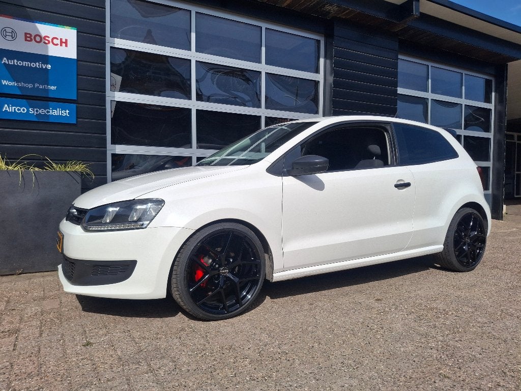 Stoere Volkswagen Polo 6R 1.2, Voorwielaandrijving, 40 €/maand, 1198 cc, Wit