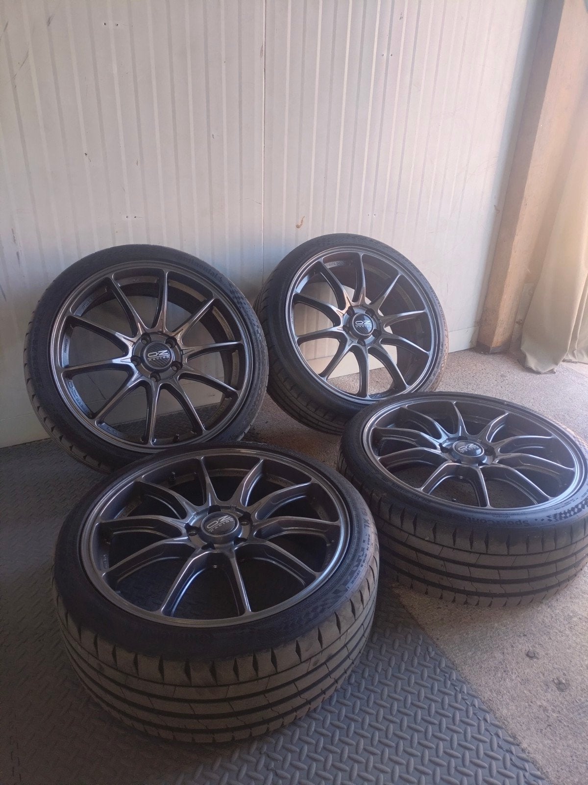 OZ Hyper GT velgen 19 inch Continental Sportcontact 7 banden, Gebruikt, Banden en Velgen, 235 mm, Personenwagen