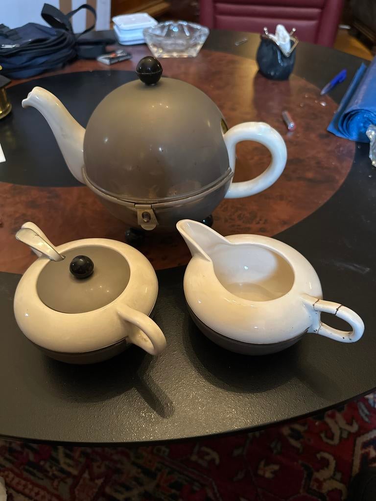 Vintage theepot, suikerpot en melkkan set, Gebruikt, Keramiek, Overige typen, Ophalen of Verzenden
