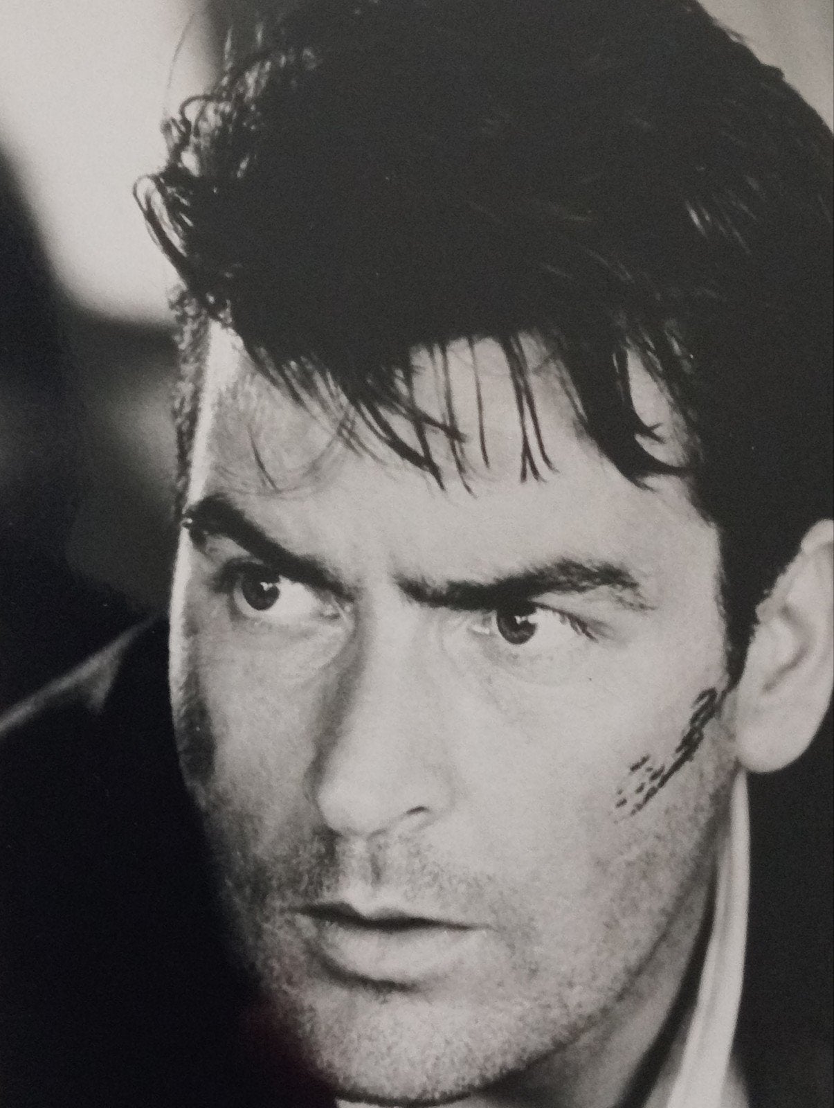 Filmfoto Charlie Sheen - The Shadow Conspiracy (18x24 cm), Ophalen of Verzenden, Overige onderwerpen