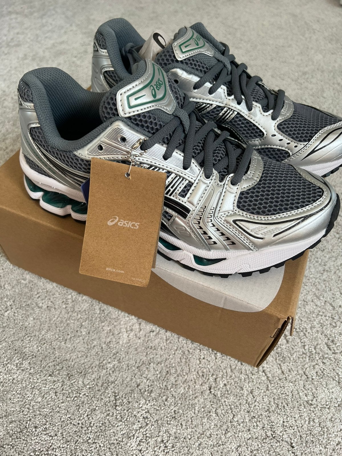 Asics kayano 14 | maat 42 | nieuw, Ophalen of Verzenden, Nieuw