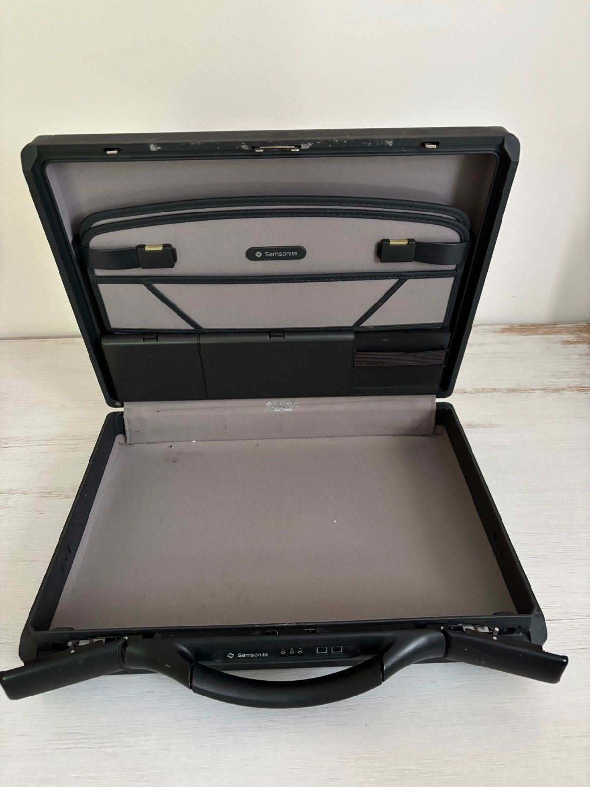 Samsonite Attachékoffer - Zwart, Hard Kunststof, Gebruikt, Hard kunststof, Slot, Minder dan 50 cm