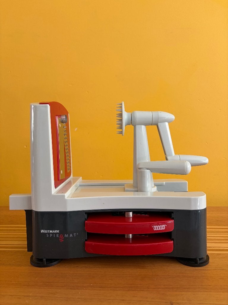 Spiraalsnijder van Spiromat, Verzenden, Kunststof, Zo goed als nieuw, Snijmachine