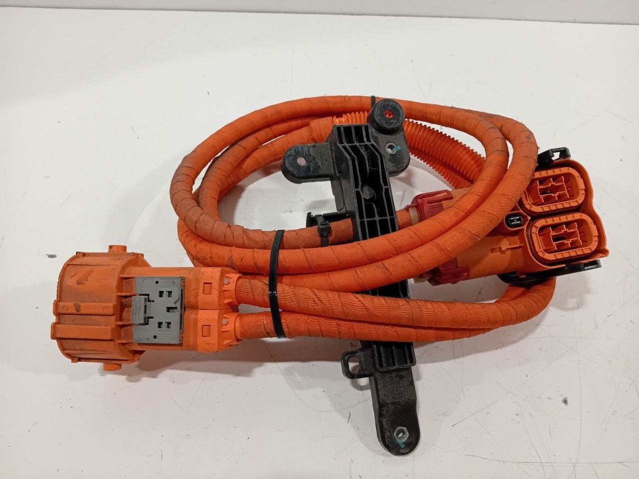 Kabel Volvo XC60, Onderdelen@venauto.nl, Van der Ven Autorecycling B.V., Gebruikt, Ettenseweg 76, 4706 PB Roosendaal, The Netherlands