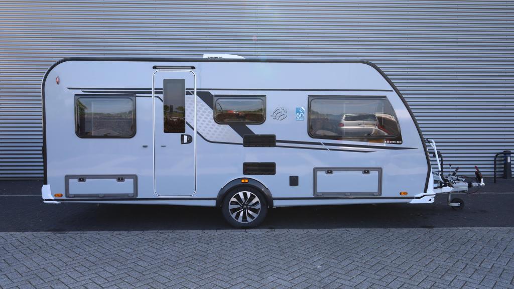 Knaus Sudwind 60 Years 500 EU Dakairco, Caravans en Kamperen, Schokbreker, Rondzit, Bedrijf, 5 tot 6 meter